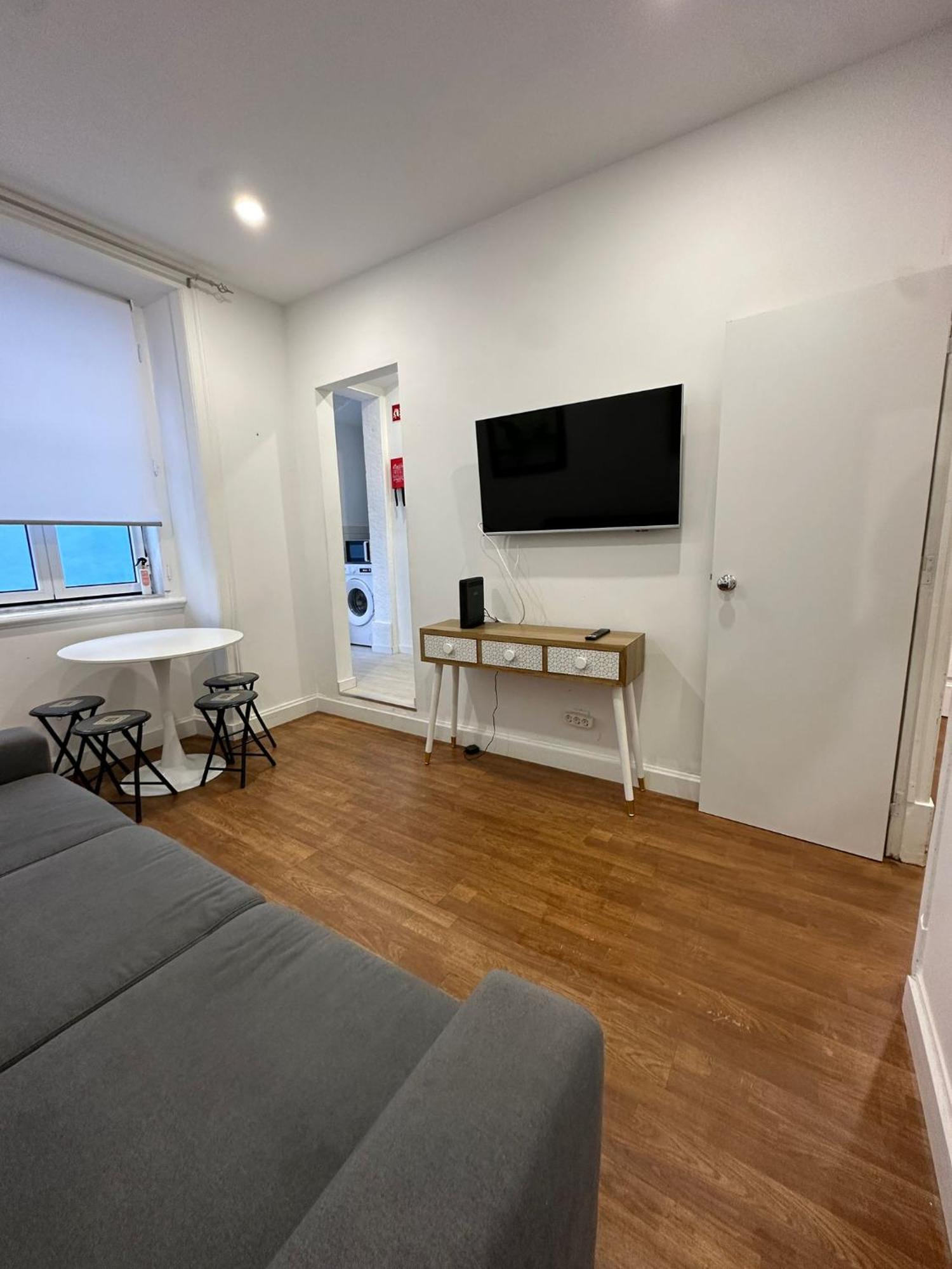 Apartamento T2 Em *